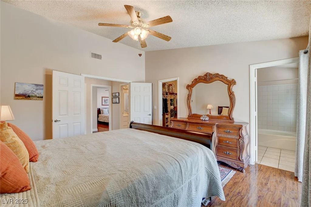 3331 Palmdesert, Las Vegas, NV 89120