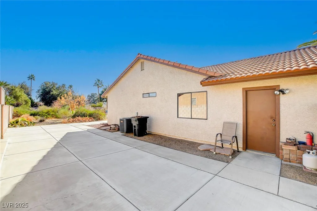 3331 Palmdesert, Las Vegas, NV 89120