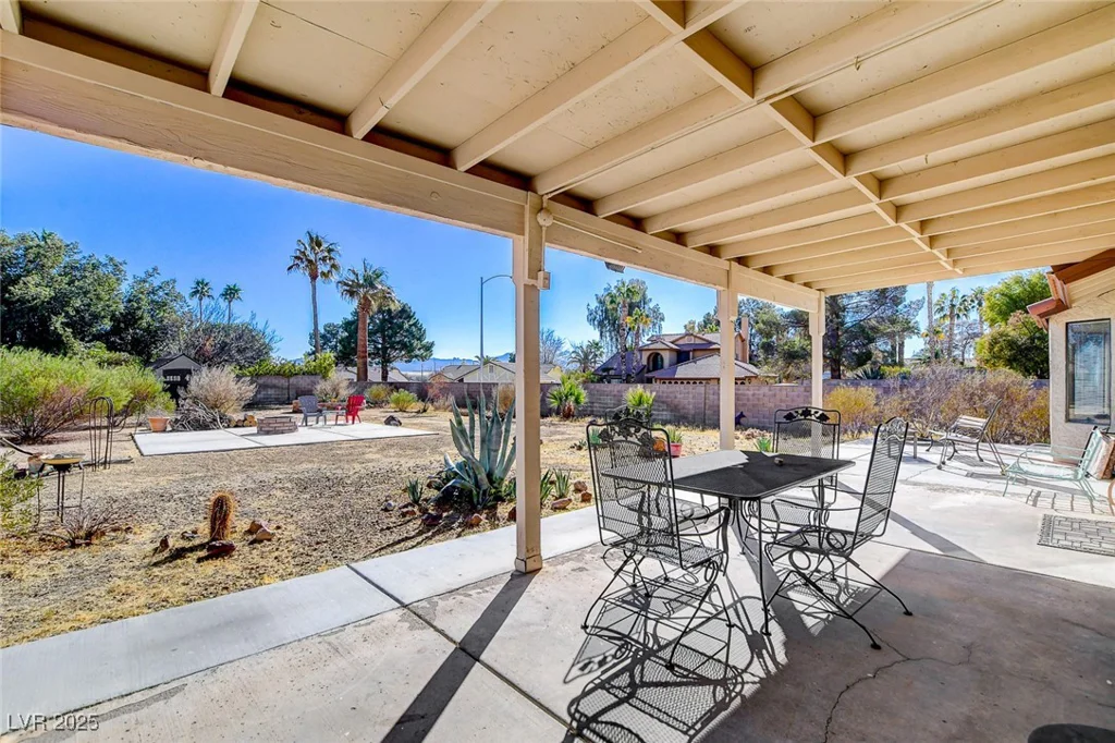 3331 Palmdesert, Las Vegas, NV 89120