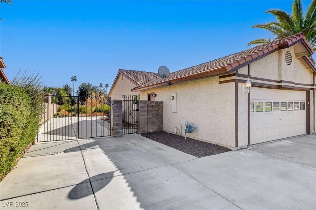 3331 Palmdesert, Las Vegas, NV 89120