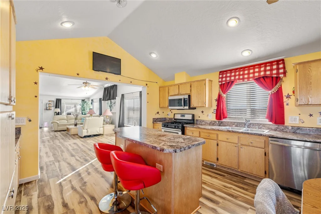 2300 Mielzynski, Pahrump, NV 89048