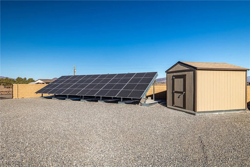 2300 Mielzynski, Pahrump, NV 89048