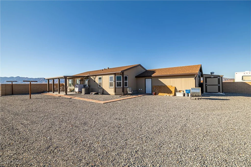 2300 Mielzynski, Pahrump, NV 89048