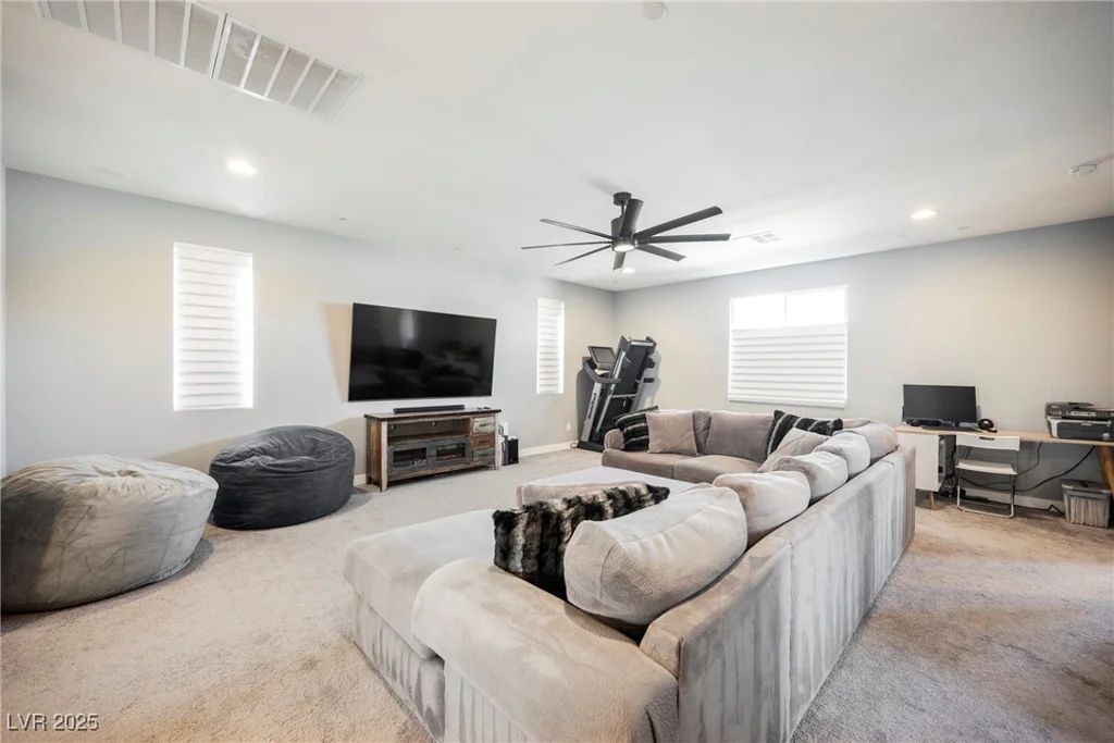 43 Flora Sagio, Henderson, NV 89011