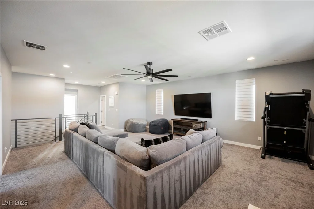 43 Flora Sagio, Henderson, NV 89011