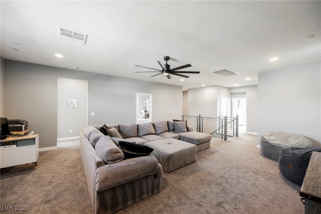 43 Flora Sagio, Henderson, NV 89011