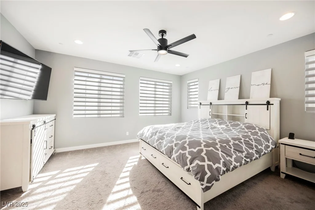43 Flora Sagio, Henderson, NV 89011