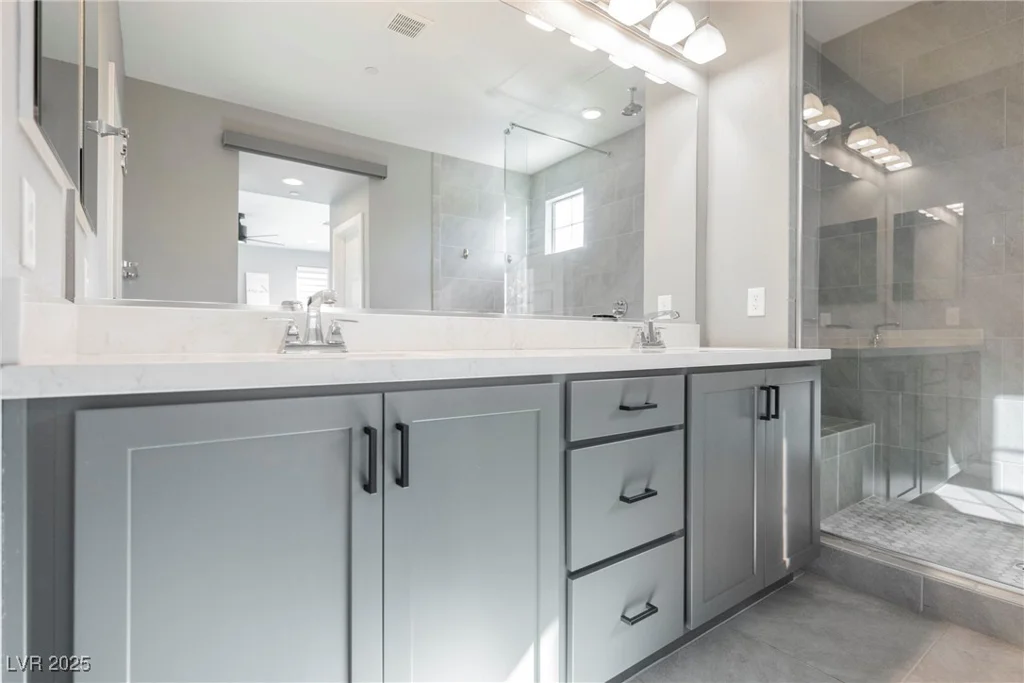 43 Flora Sagio, Henderson, NV 89011