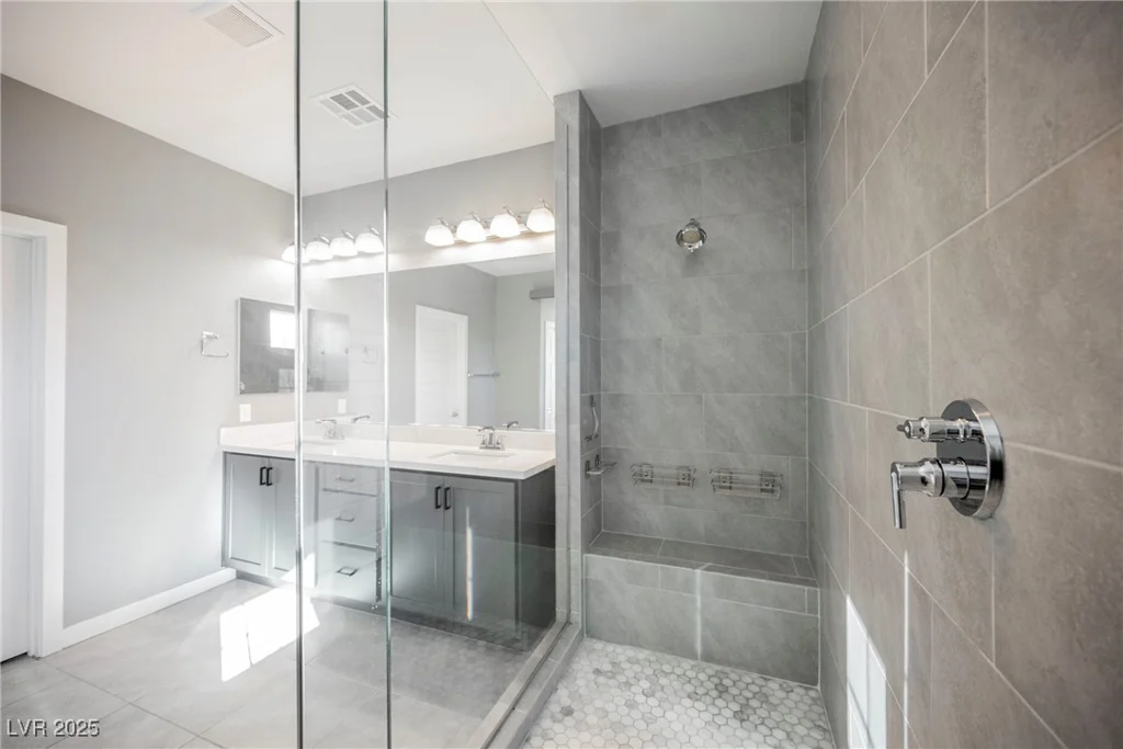 43 Flora Sagio, Henderson, NV 89011