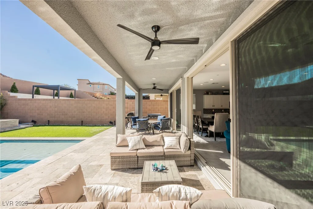 43 Flora Sagio, Henderson, NV 89011