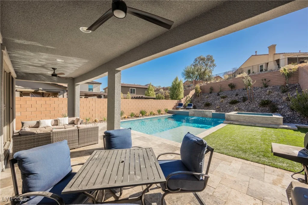 43 Flora Sagio, Henderson, NV 89011