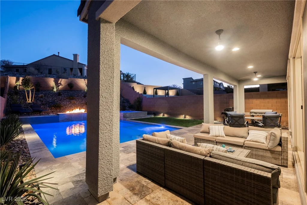 43 Flora Sagio, Henderson, NV 89011