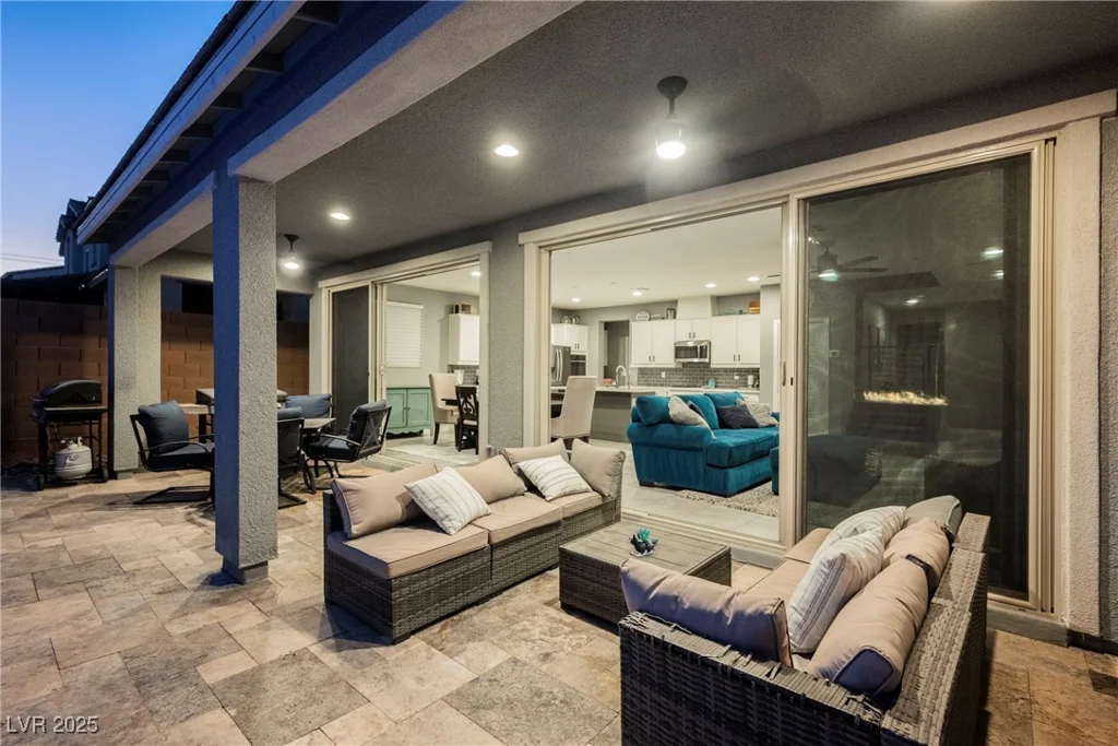 43 Flora Sagio, Henderson, NV 89011