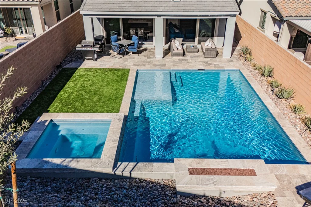 43 Flora Sagio, Henderson, NV 89011
