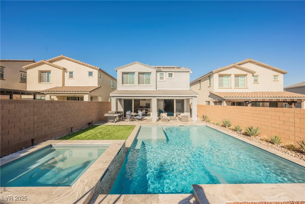 43 Flora Sagio, Henderson, NV 89011