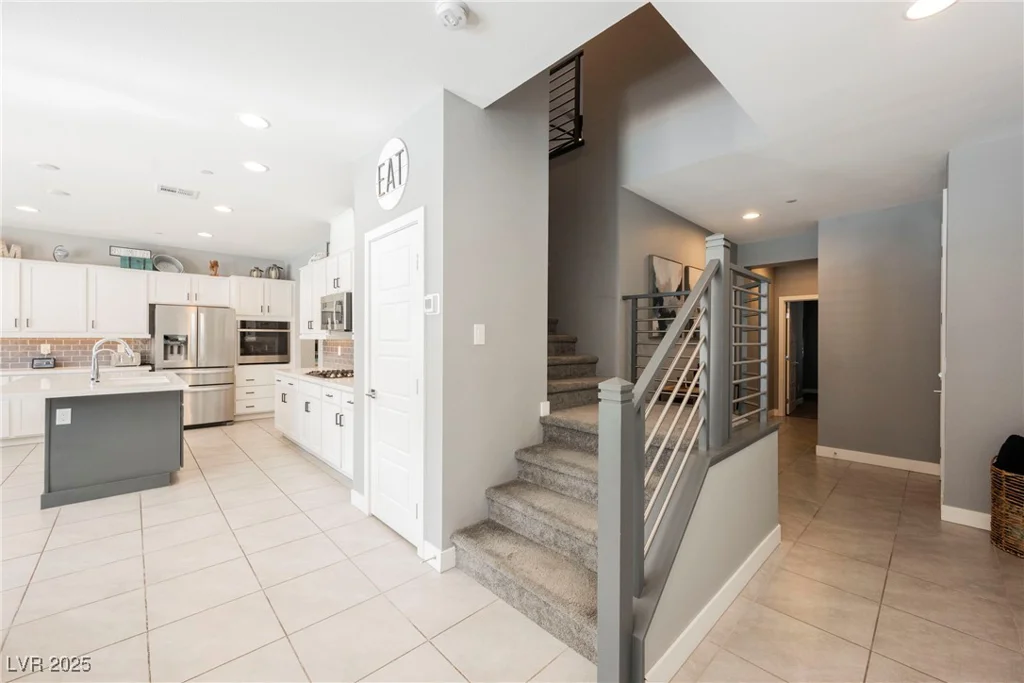 43 Flora Sagio, Henderson, NV 89011