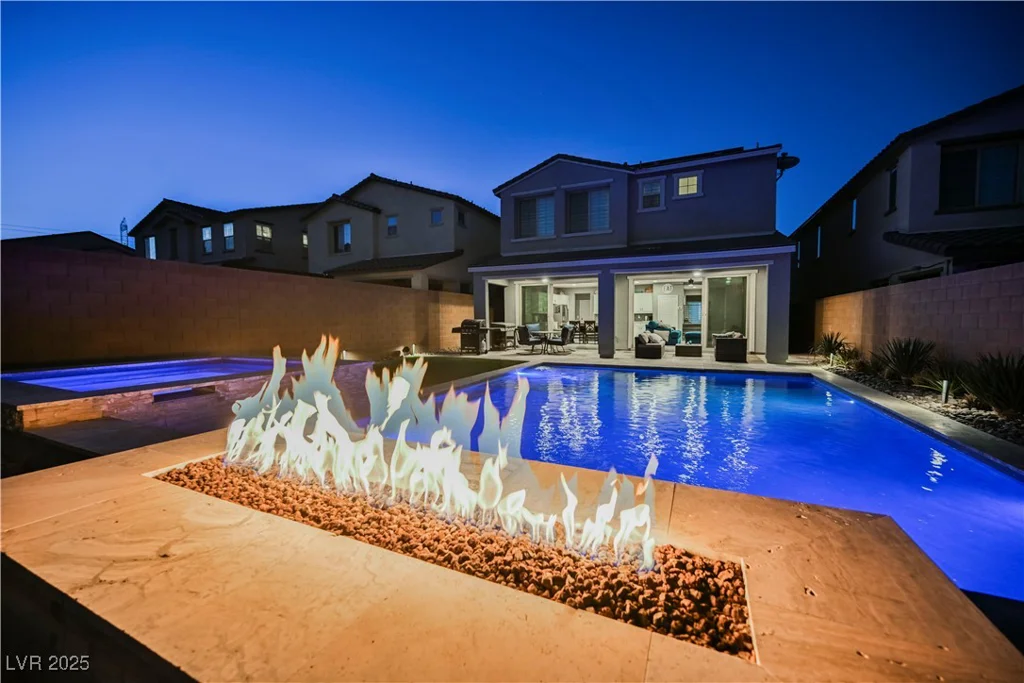 43 Flora Sagio, Henderson, NV 89011