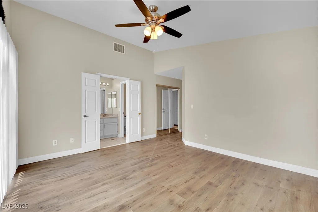 9709 Peacock Hill, Las Vegas, NV 89117