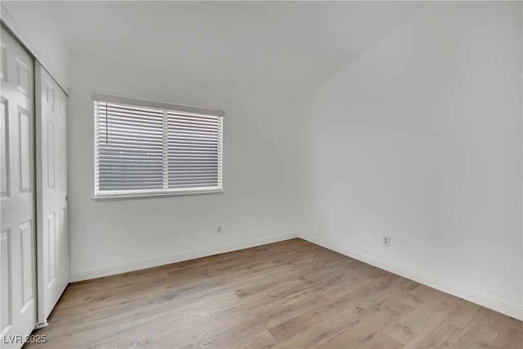 9709 Peacock Hill, Las Vegas, NV 89117