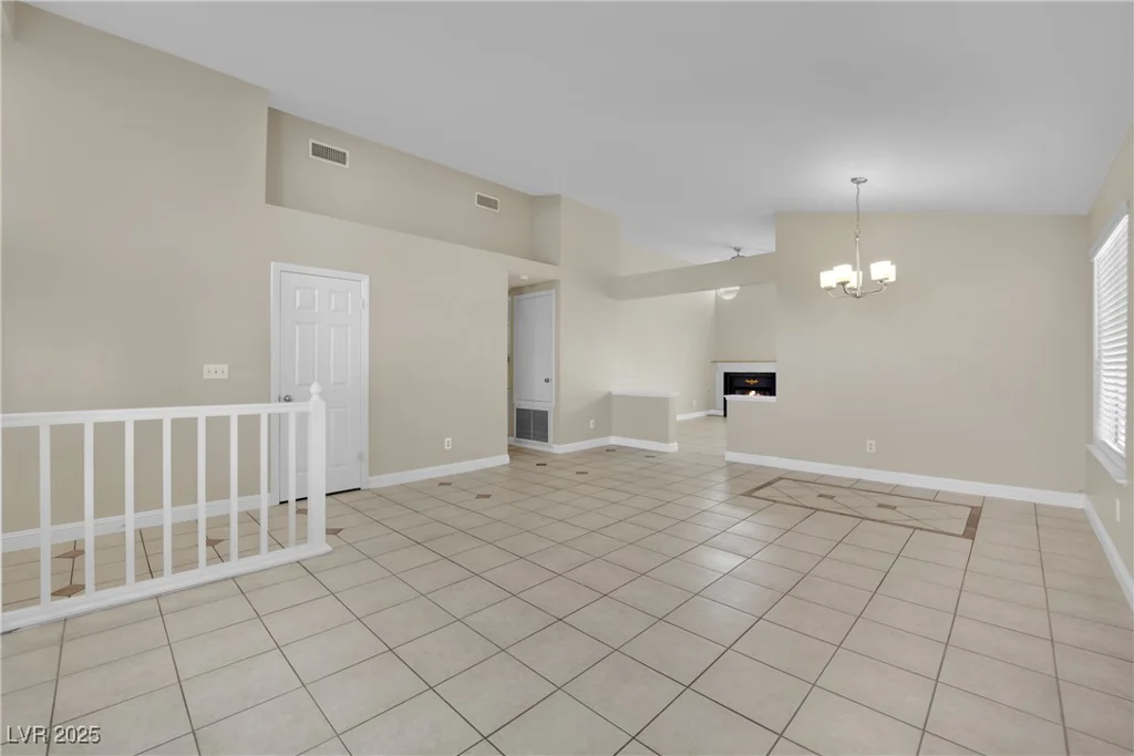 9709 Peacock Hill, Las Vegas, NV 89117