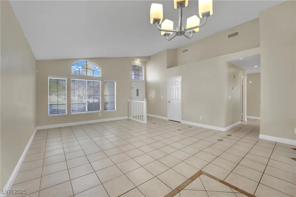 9709 Peacock Hill, Las Vegas, NV 89117