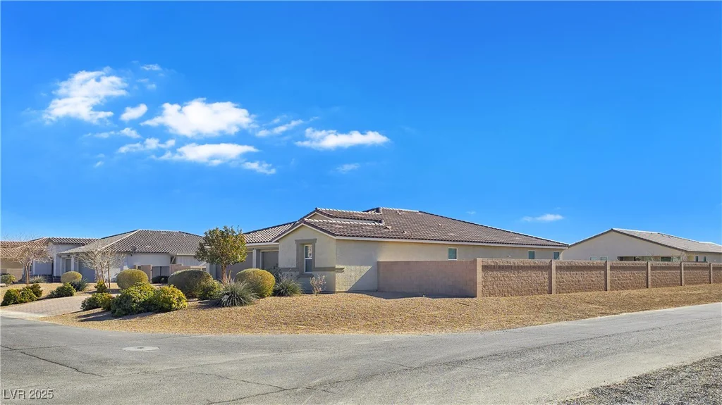 4601 Peppertree, Pahrump, NV 89061