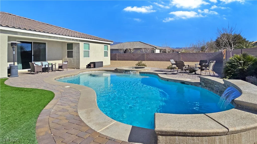4601 Peppertree, Pahrump, NV 89061