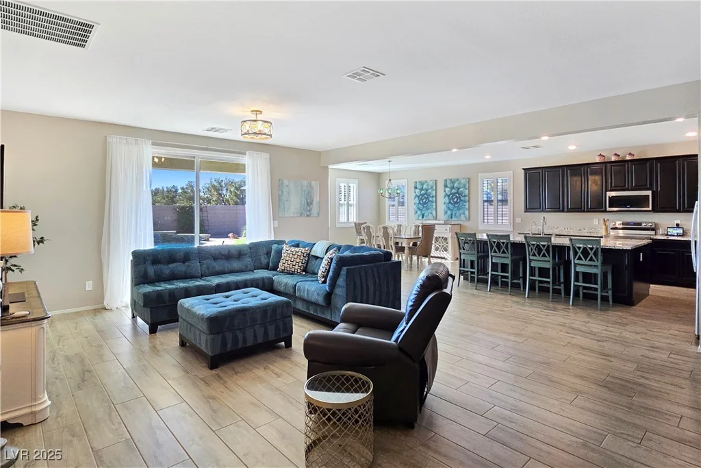 4601 Peppertree, Pahrump, NV 89061