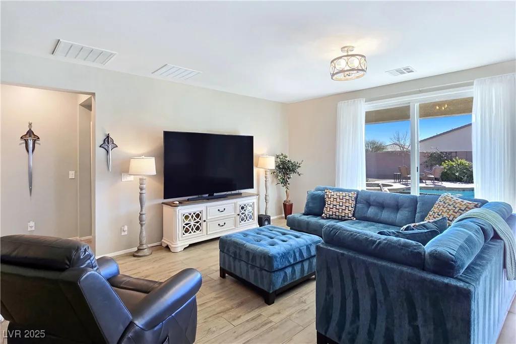 4601 Peppertree, Pahrump, NV 89061