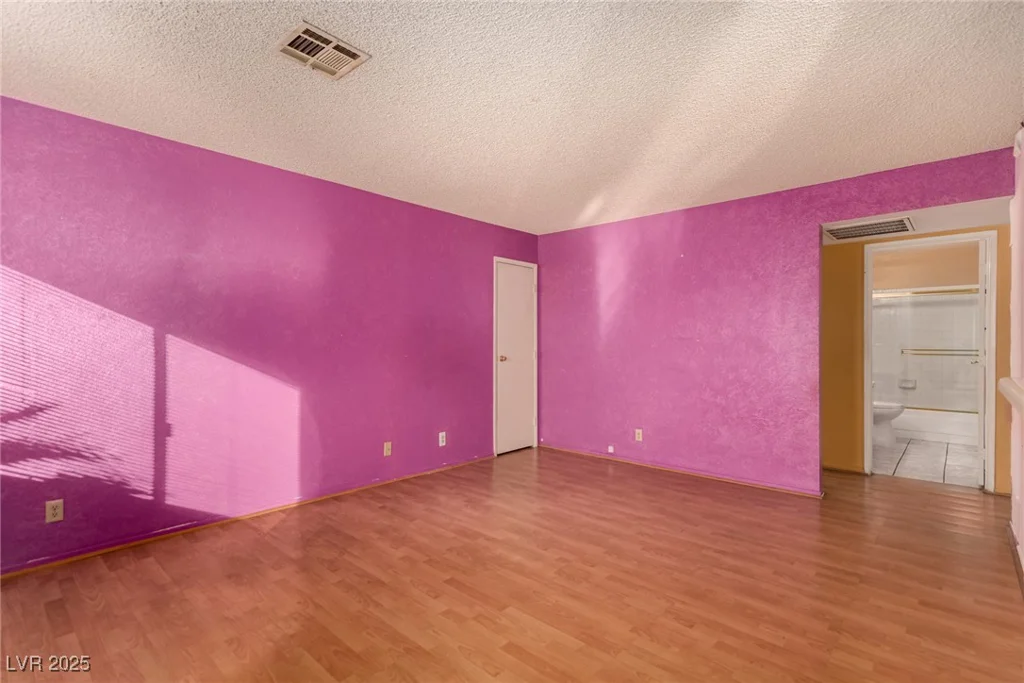 5101 Pioneer, Las Vegas, NV 89146