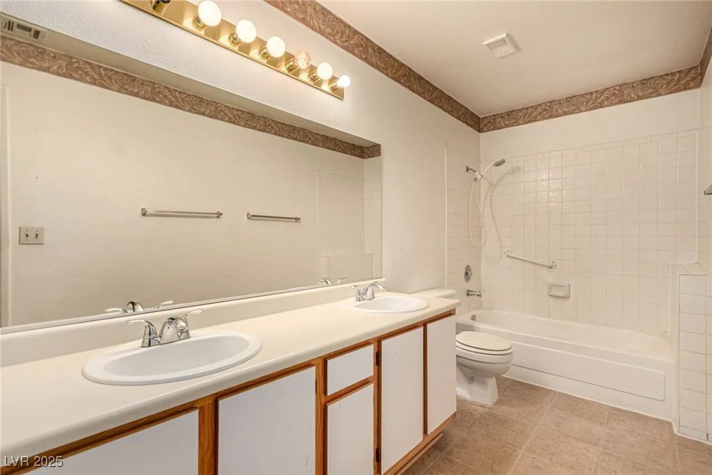 5101 Pioneer, Las Vegas, NV 89146