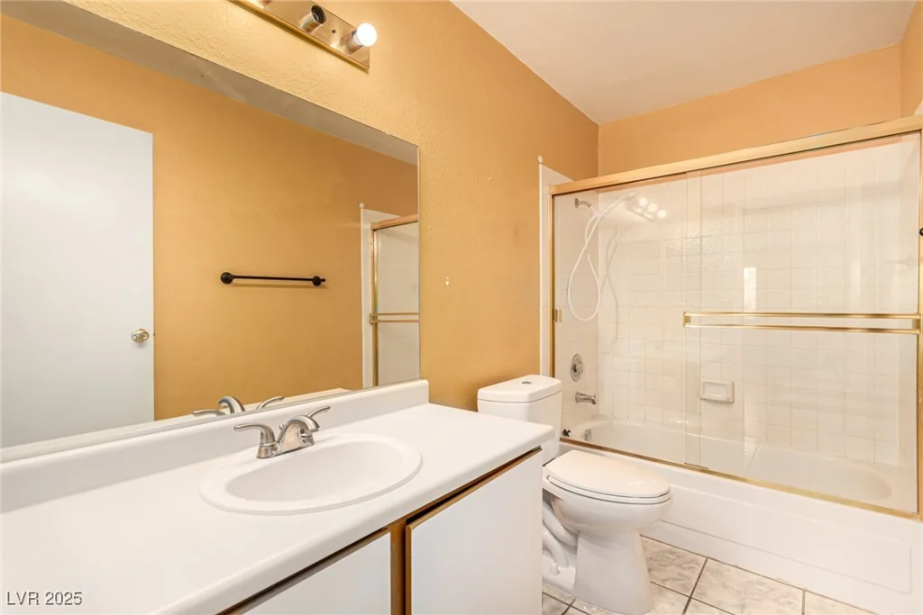5101 Pioneer, Las Vegas, NV 89146
