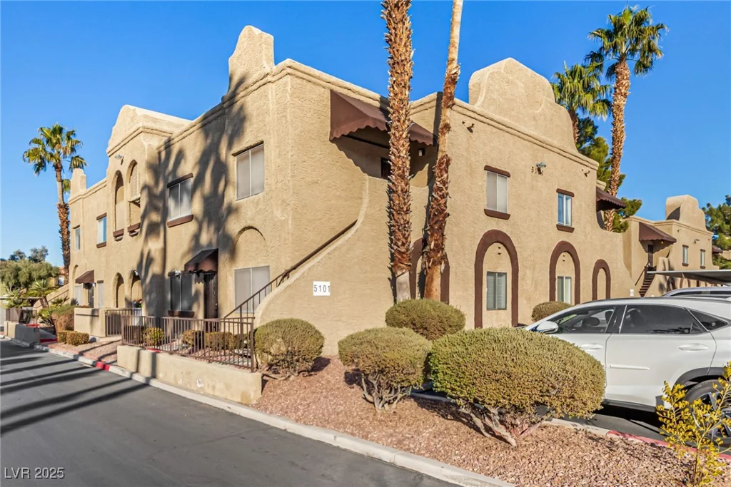 5101 Pioneer, Las Vegas, NV 89146