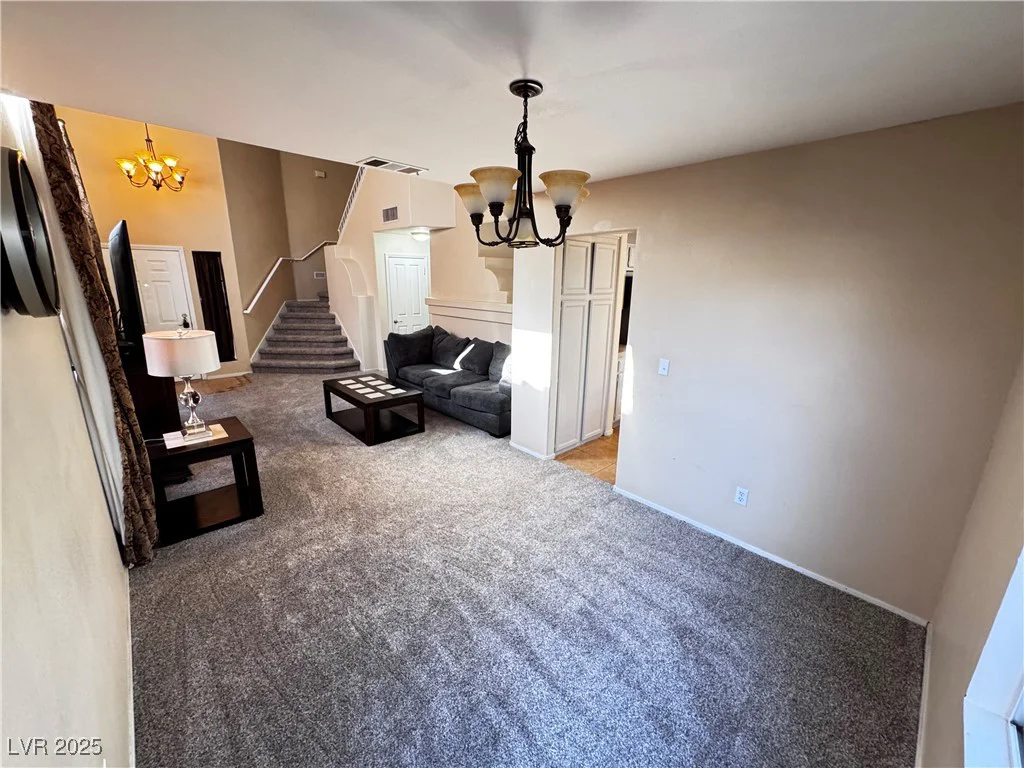 1808 Cedar Bluffs, Las Vegas, NV 89128