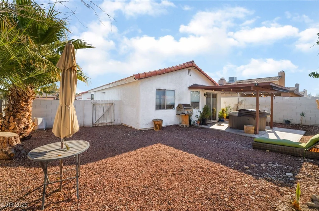2781 Sandyfalls, Las Vegas, NV 89142