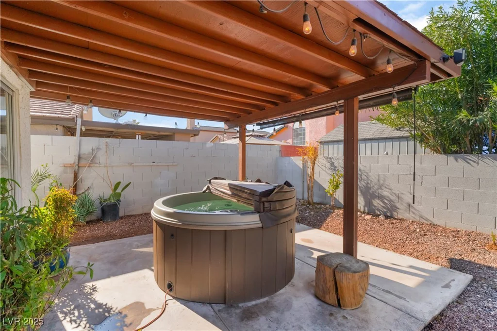 2781 Sandyfalls, Las Vegas, NV 89142