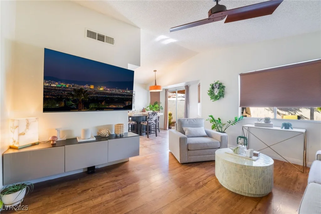 2781 Sandyfalls, Las Vegas, NV 89142