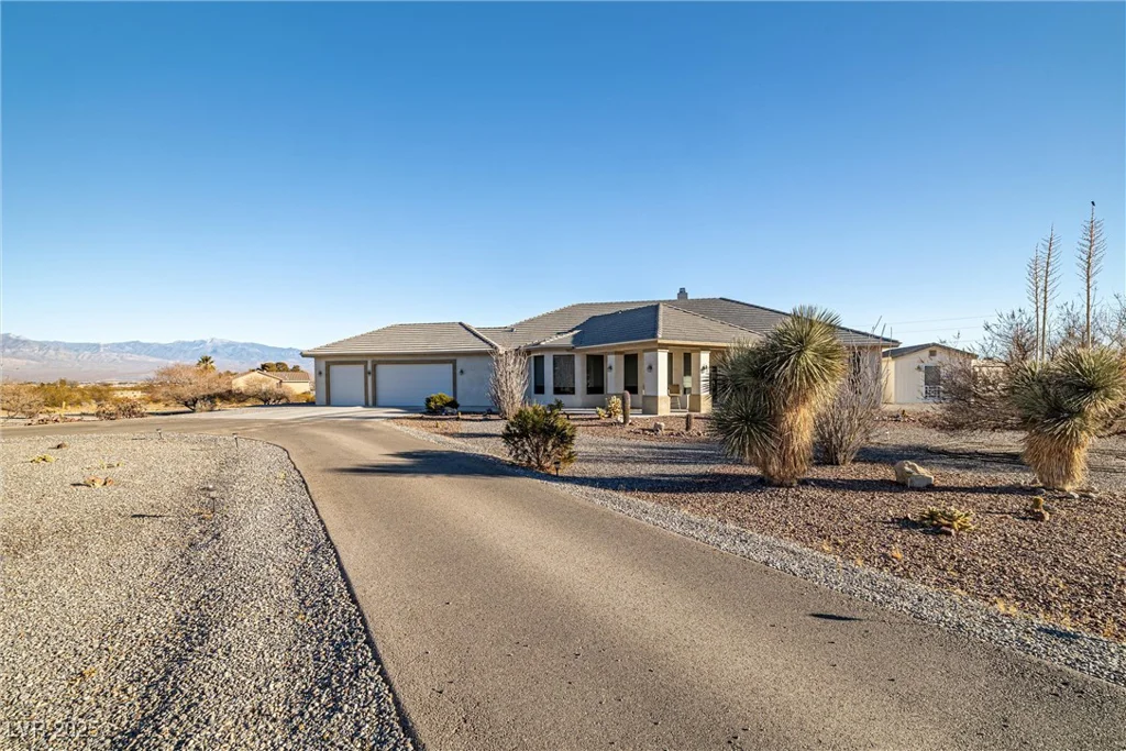 4351 Bell Vista, Pahrump, NV 89060