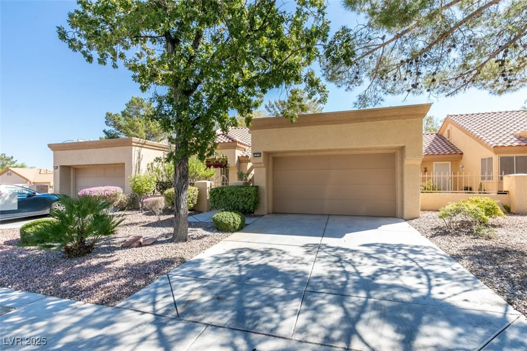 2856 Billy Casper, Las Vegas, NV 89134