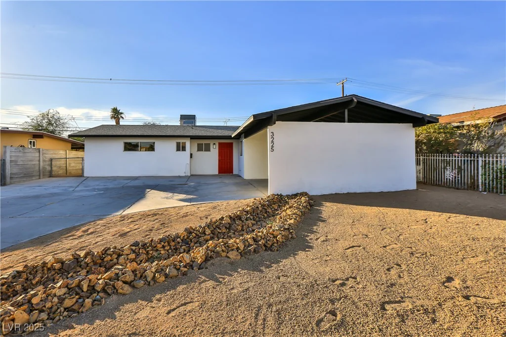 3225 Crawford, North Las Vegas, NV 89030