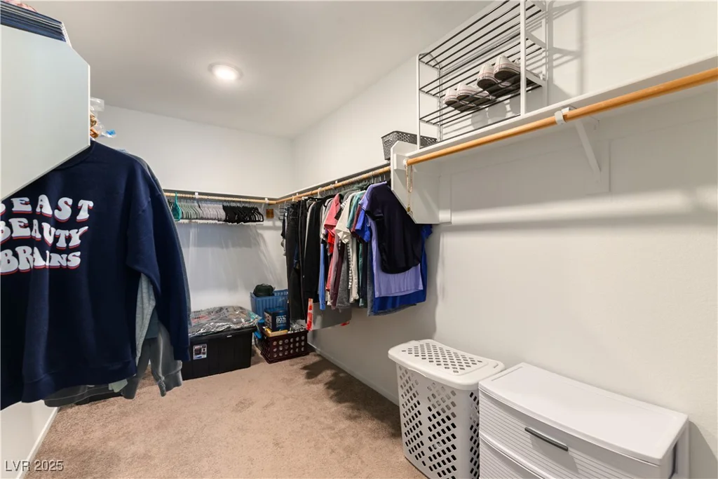 5824 Petrified Tree, North Las Vegas, NV 89081