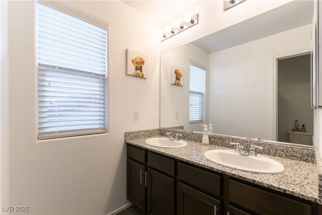 5824 Petrified Tree, North Las Vegas, NV 89081