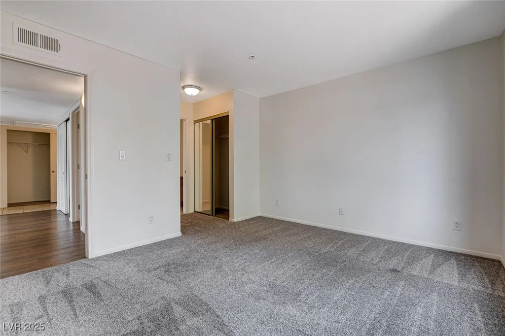 2101 Blue Breeze, Las Vegas, NV 89128