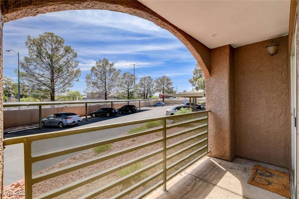 2101 Blue Breeze, Las Vegas, NV 89128