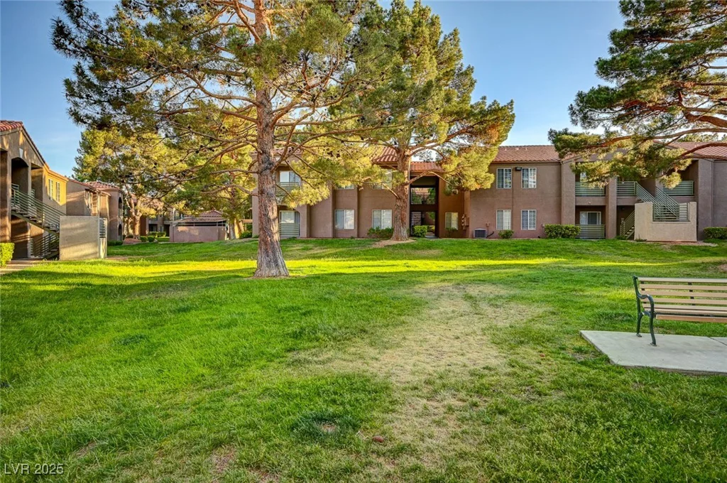 2101 Blue Breeze, Las Vegas, NV 89128