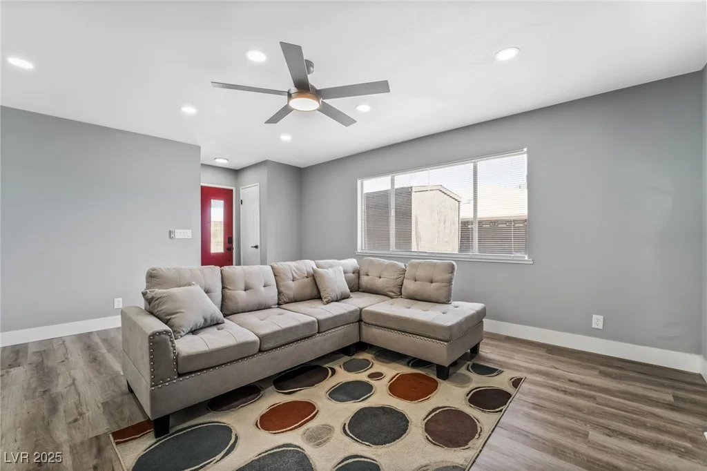 4431 El Cebra, Las Vegas, NV 89121