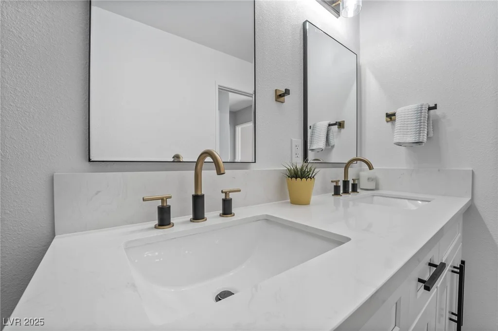 4431 El Cebra, Las Vegas, NV 89121