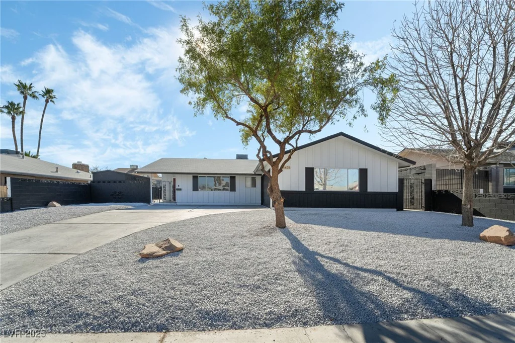 4431 El Cebra, Las Vegas, NV 89121