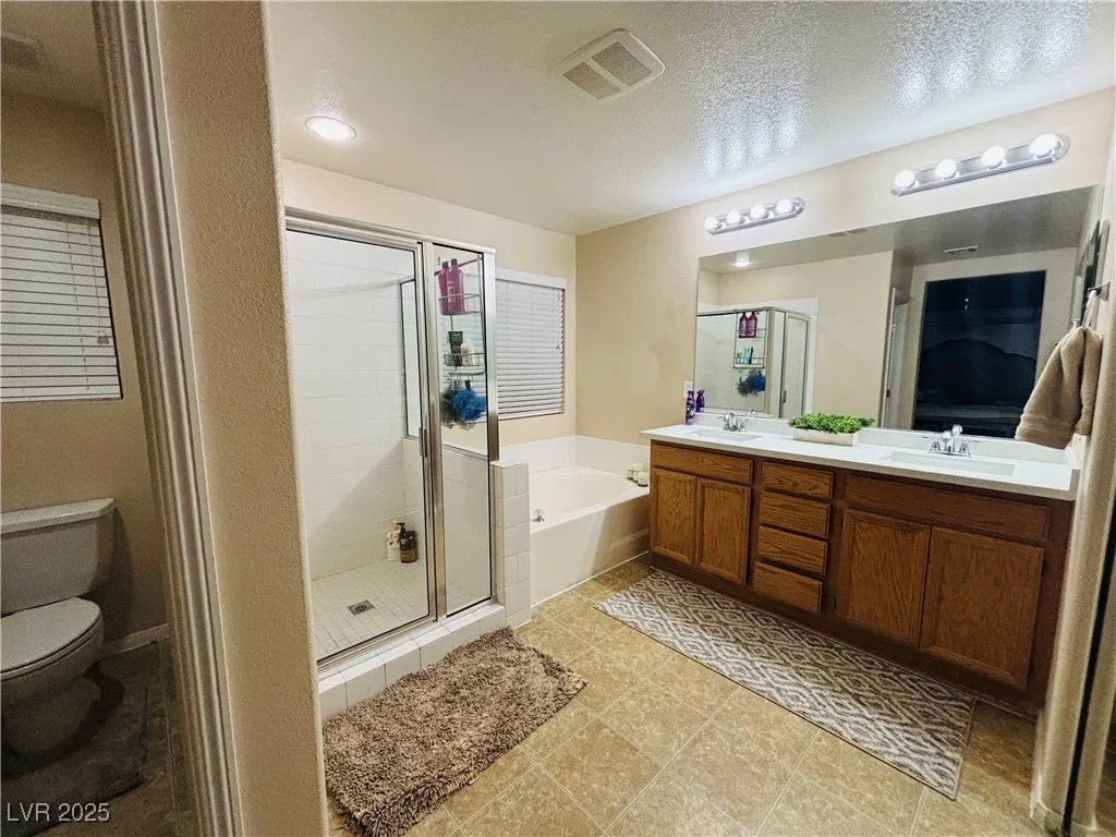1908 Hammer, North Las Vegas, NV 89031