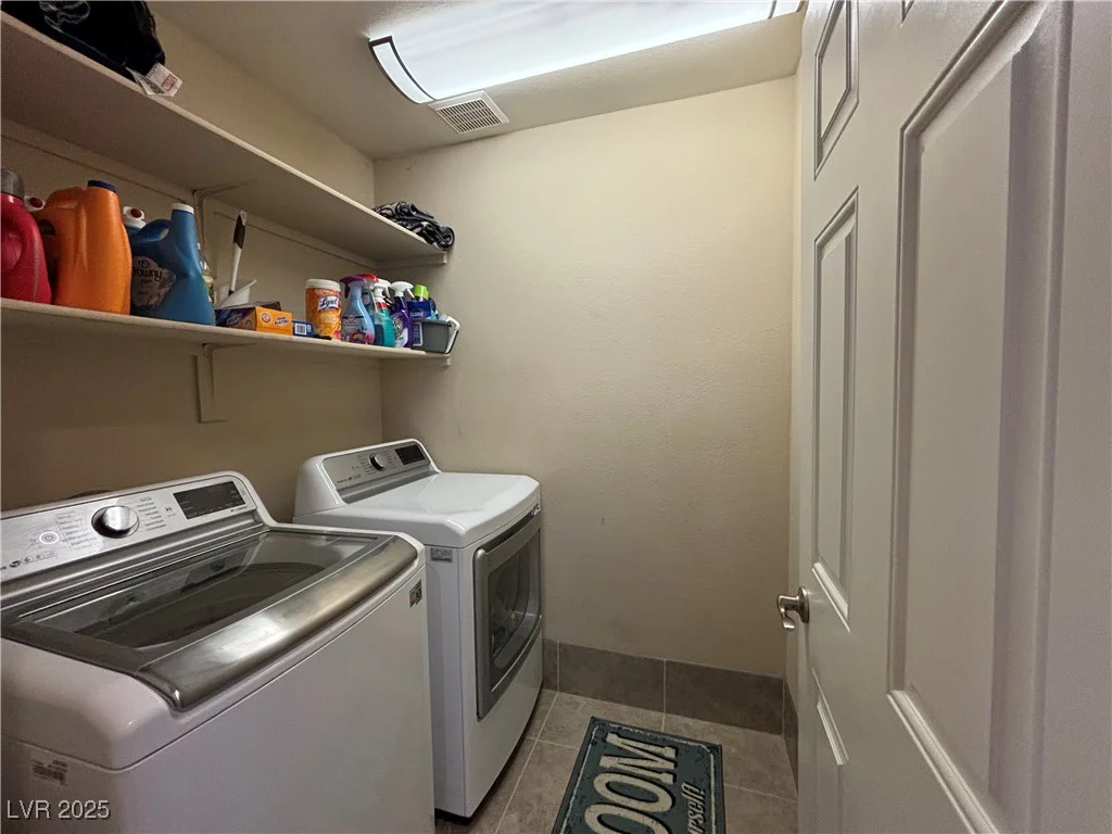 1908 Hammer, North Las Vegas, NV 89031